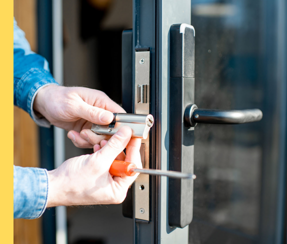 Locksmith illustration showing reliable Sugar Valley services